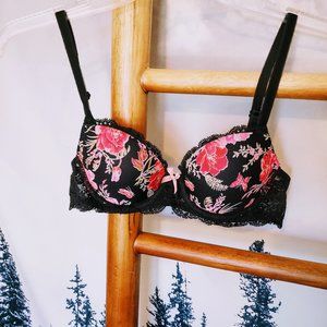 VS Dream Angels Demi Bra Lace